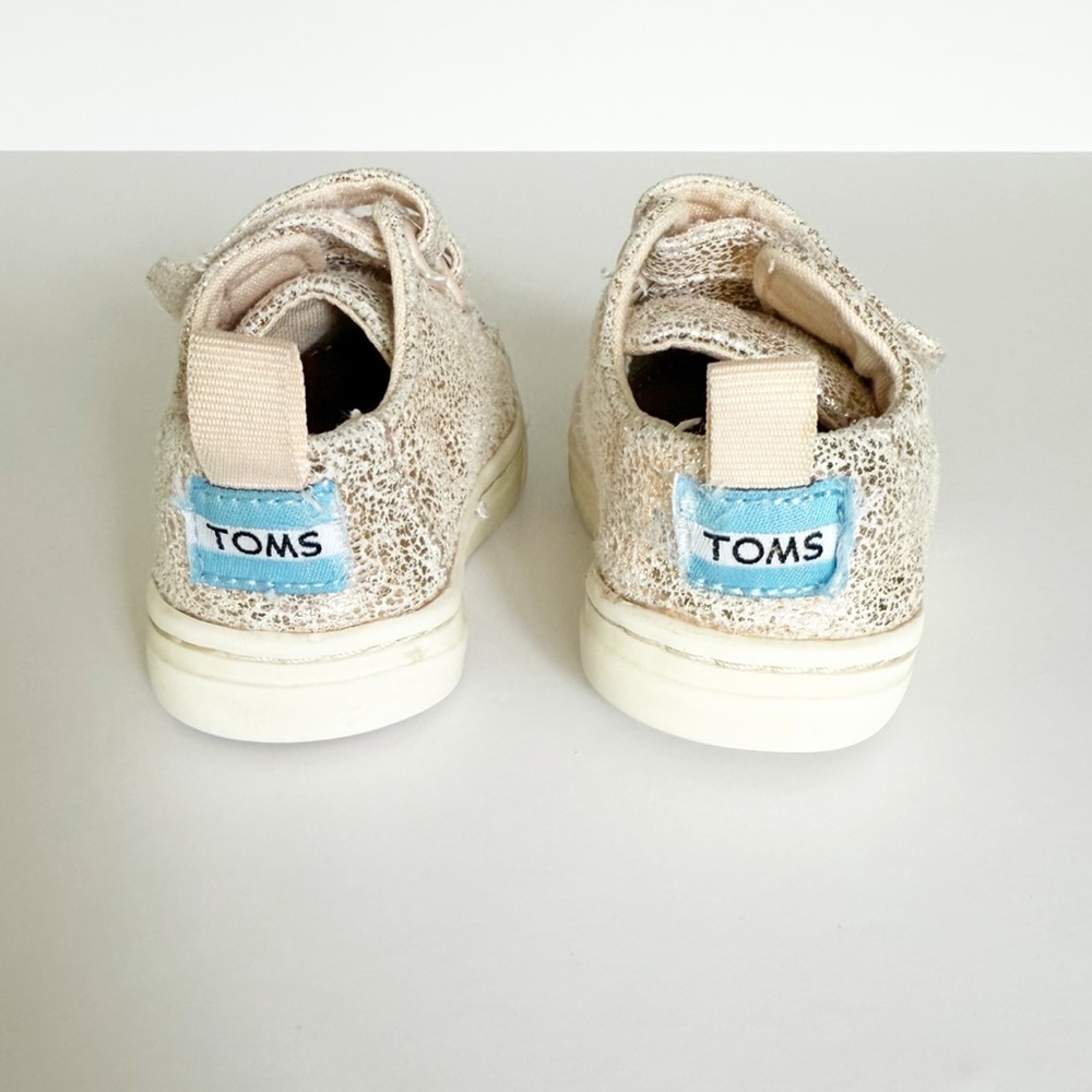 Toms Toddler Rose Gold Crackle Foil Lenny Sneaker - Picture 11 of 13
